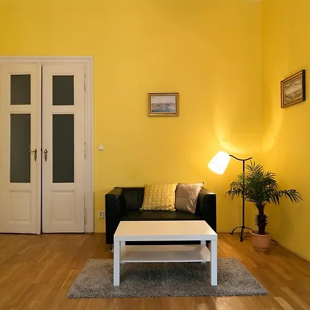 Royal Serikova Appartement