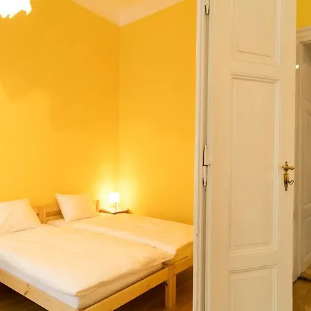 Apartment Prague Royal Apartment Serikova