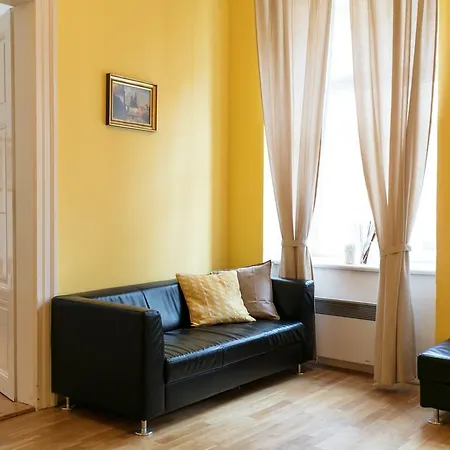 Royal Serikova Apartman