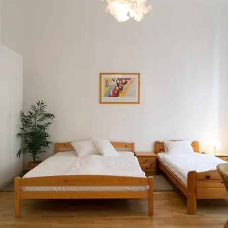 Apartman Royal Serikova